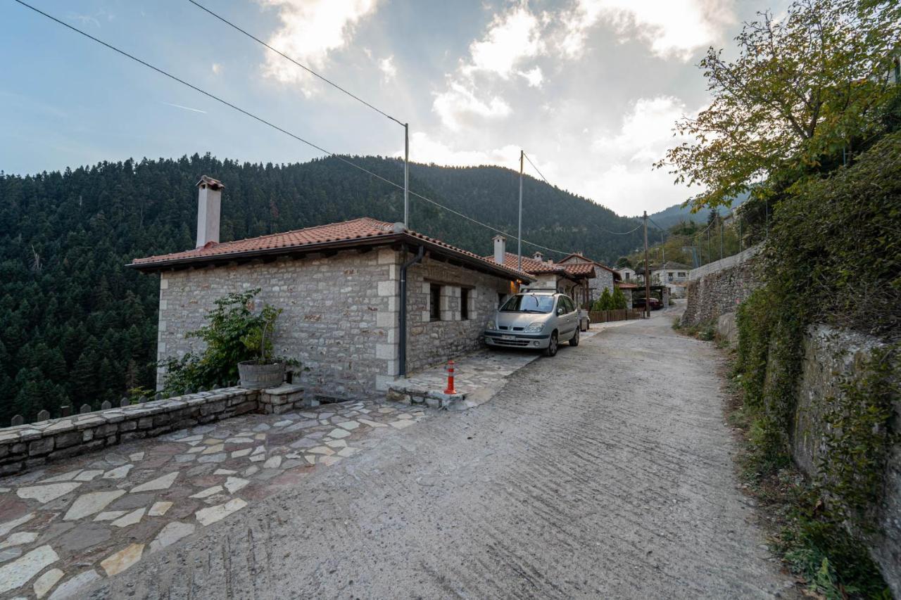 Maisonette Korfes-Κορφές-Μ Δύο Αυτόνομοι Όρoφοι Της Βίλας Κορφές Για Οικογένειες Και Μικρές Παρέες Karpenísion Eksteriør bilde