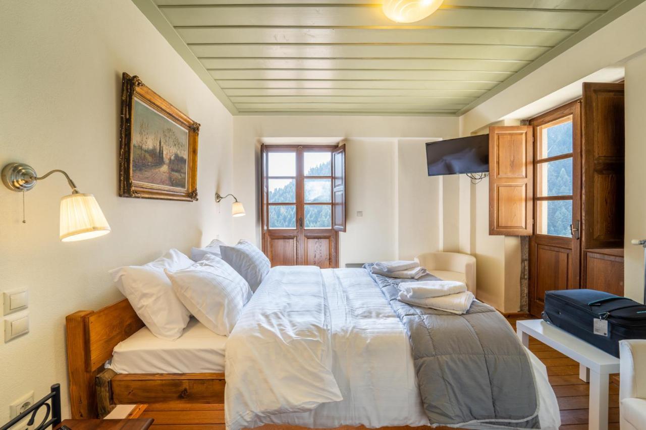 Maisonette Korfes-Κορφές-Μ Δύο Αυτόνομοι Όρoφοι Της Βίλας Κορφές Για Οικογένειες Και Μικρές Παρέες Karpenísion Eksteriør bilde